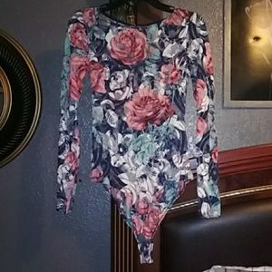 Windsor snap blouse